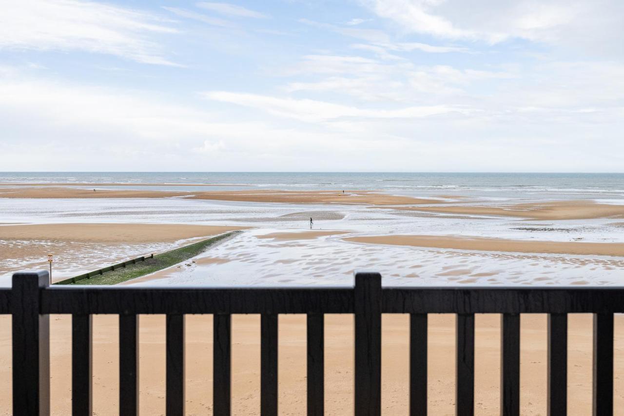 Joli Studio Avec Vue Panoramique Sur La Mer Houlgate Eksteriør bilde